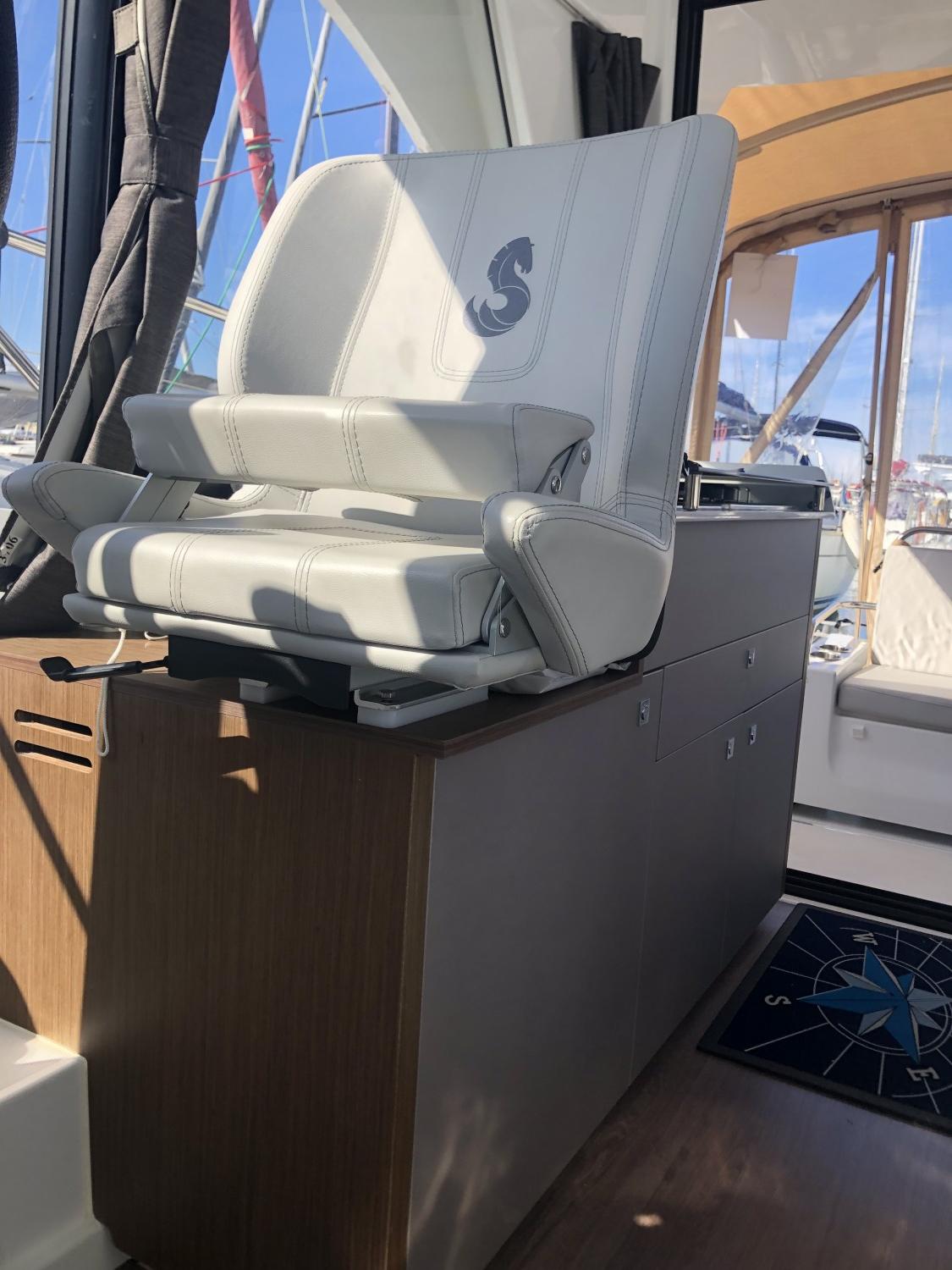 Beneteau Antares 9 OB