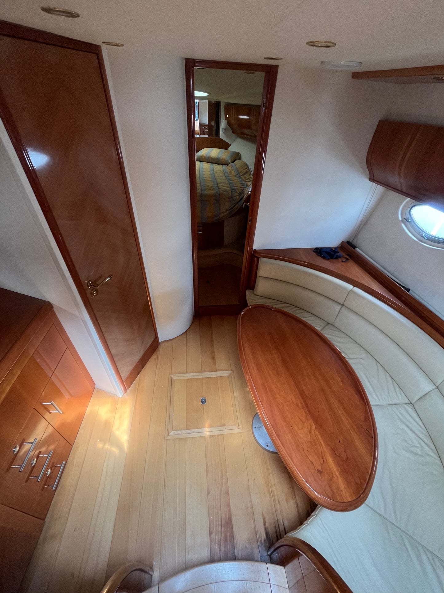 Astondoa 40