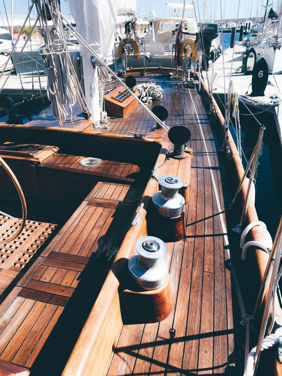 Avrea ketch 73