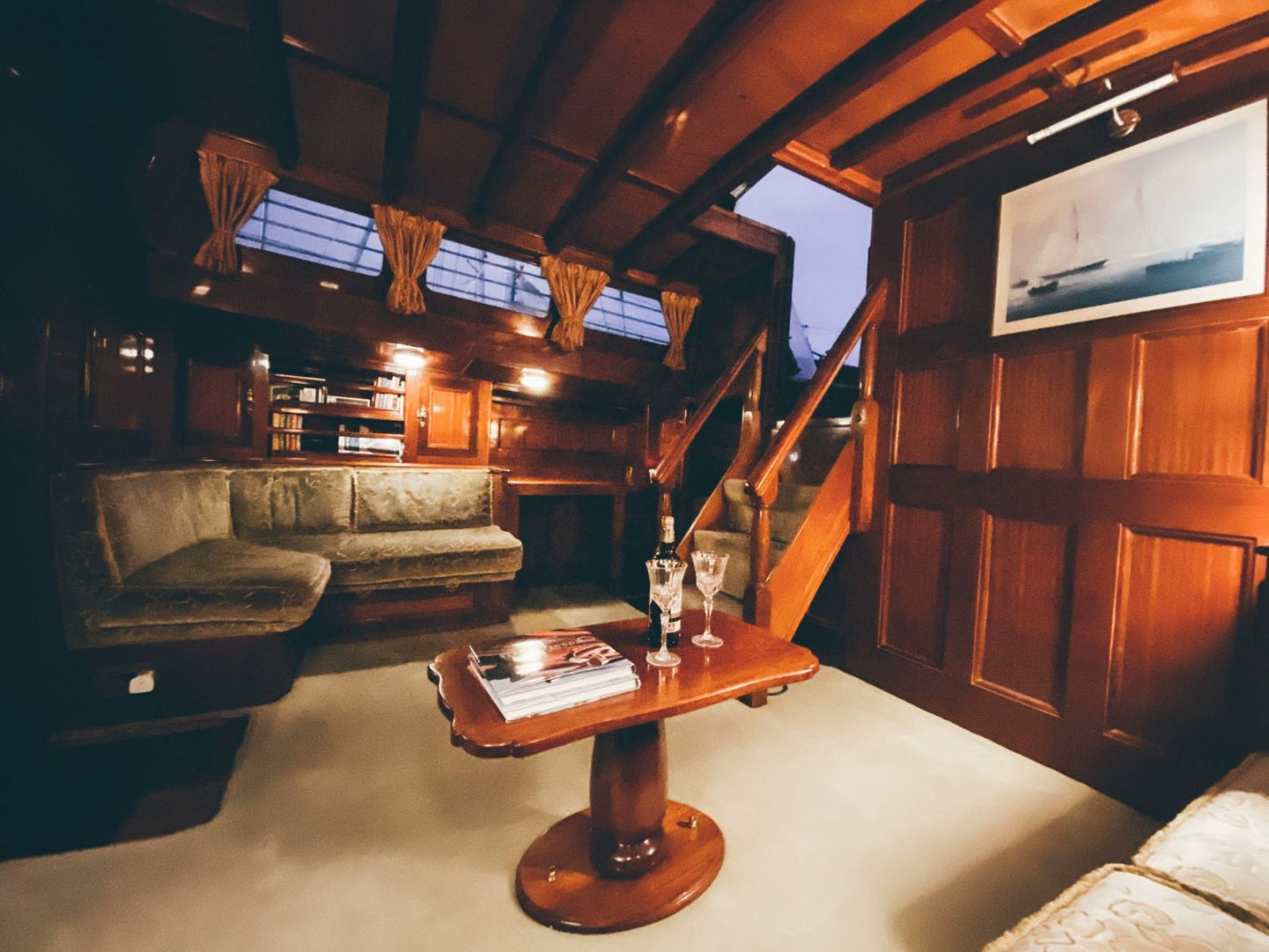 Avrea ketch 73