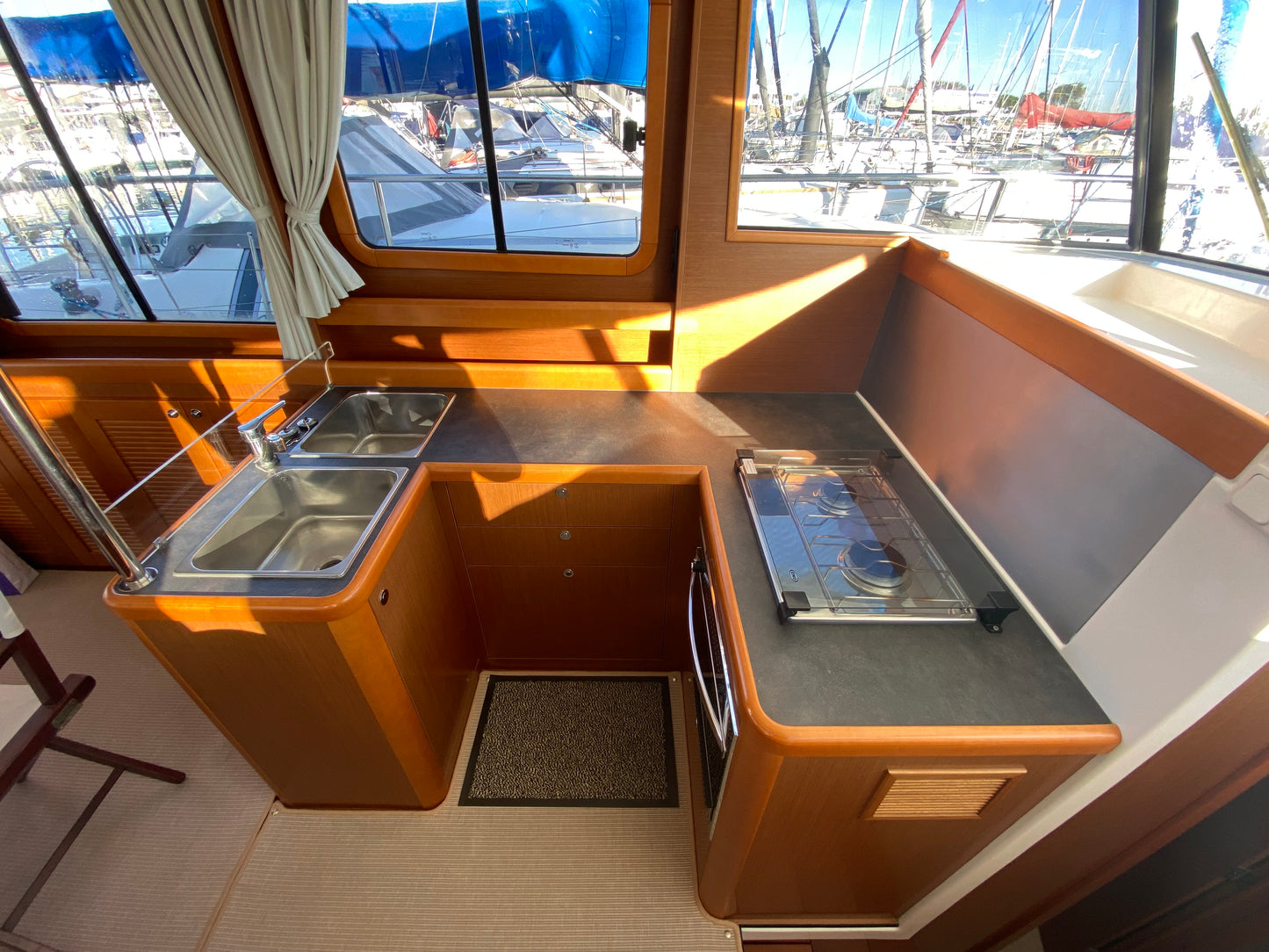Beneteau Swift Trawler 34