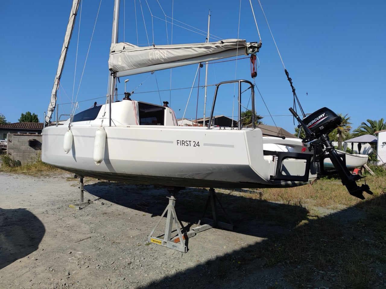 Beneteau First 24