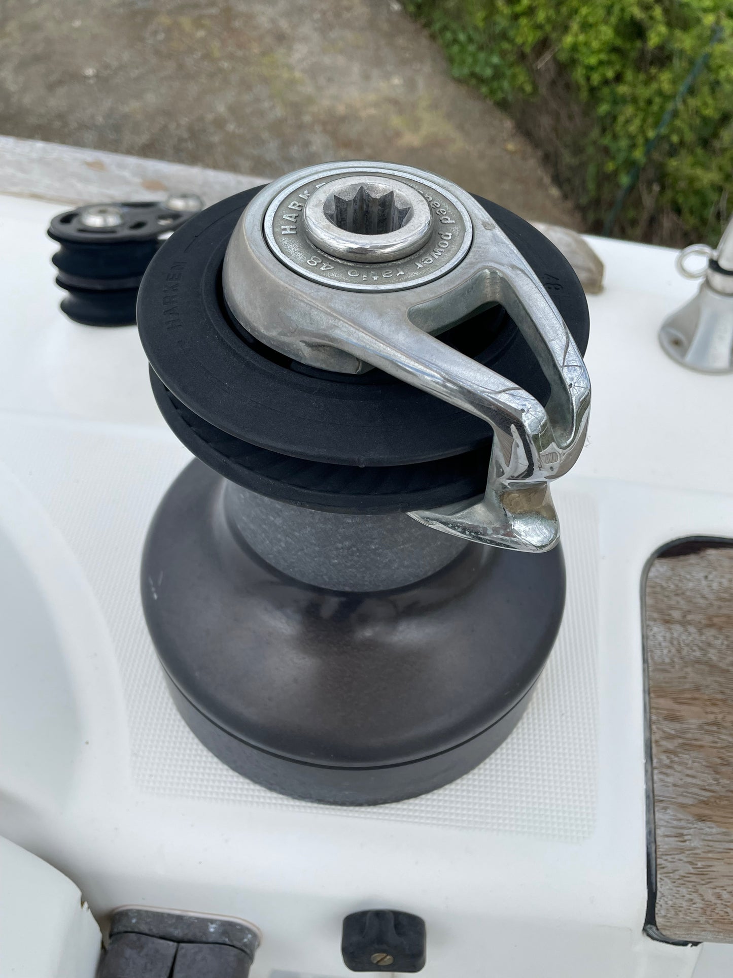 Dufour 40 performance