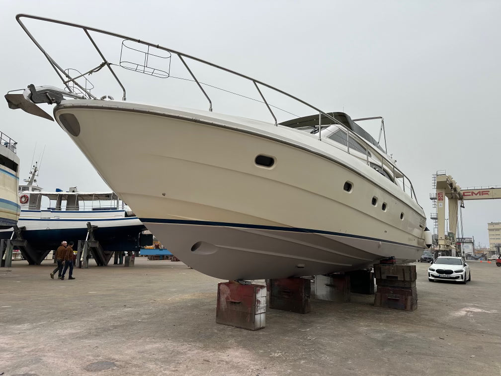 Ferretti 480