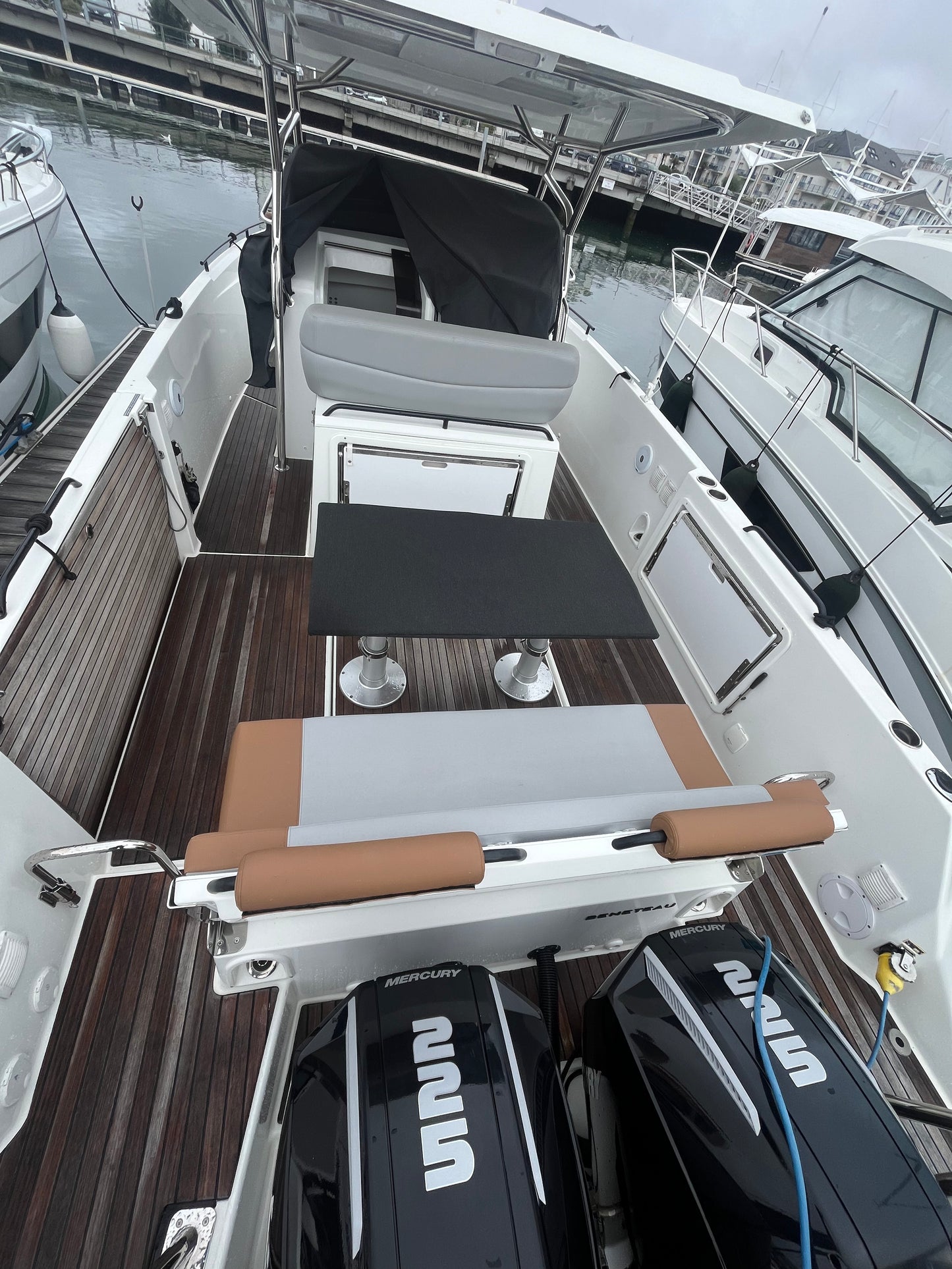 Beneteau flyer 9