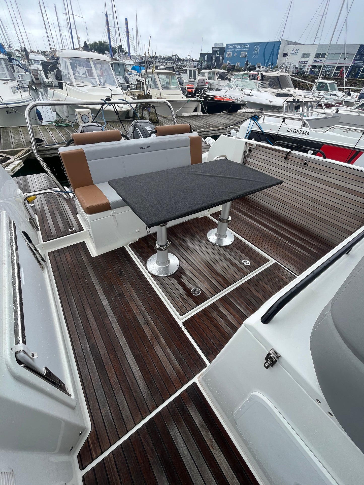 Beneteau flyer 9