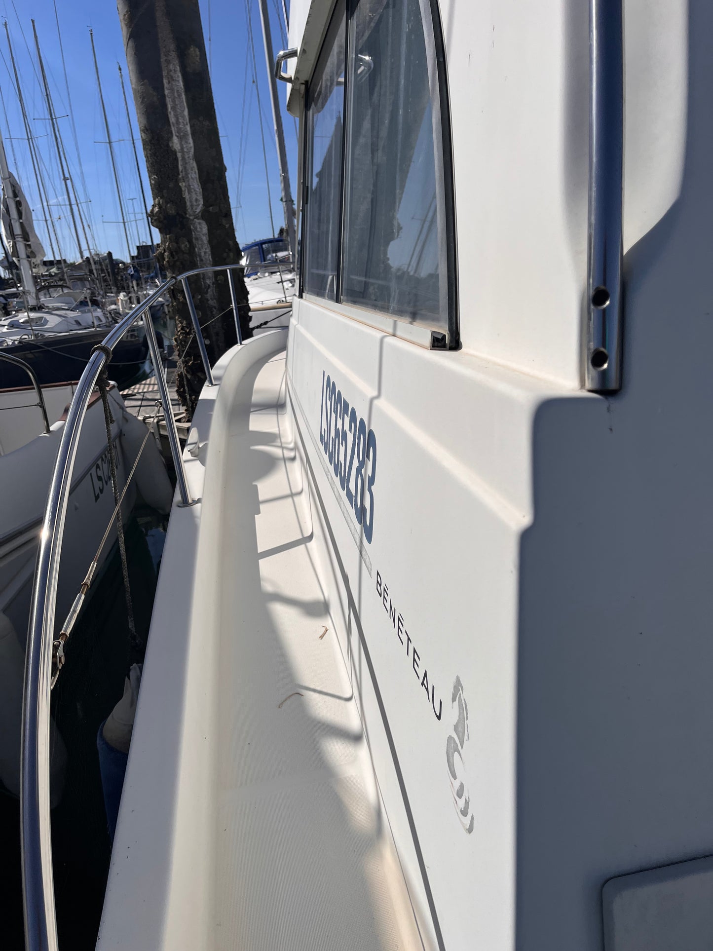 Beneteau Antares 9