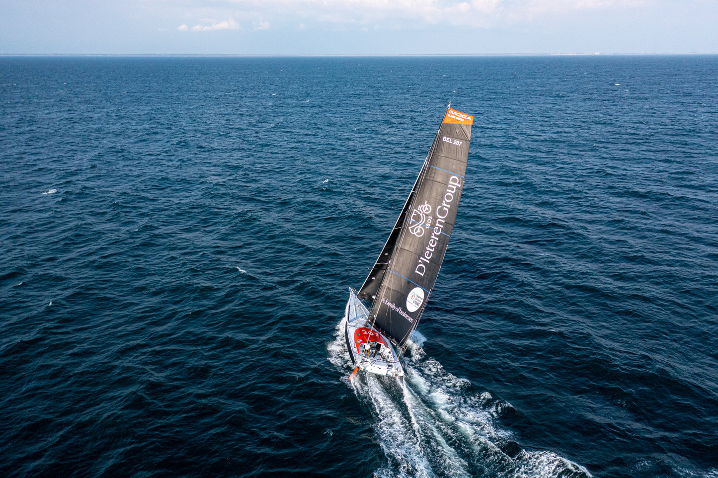 Imoca 60 D'leteren Group (ex-Spirit of Hungary)
