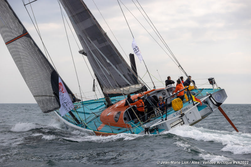 Imoca 60 D'leteren Group (ex-Spirit of Hungary)