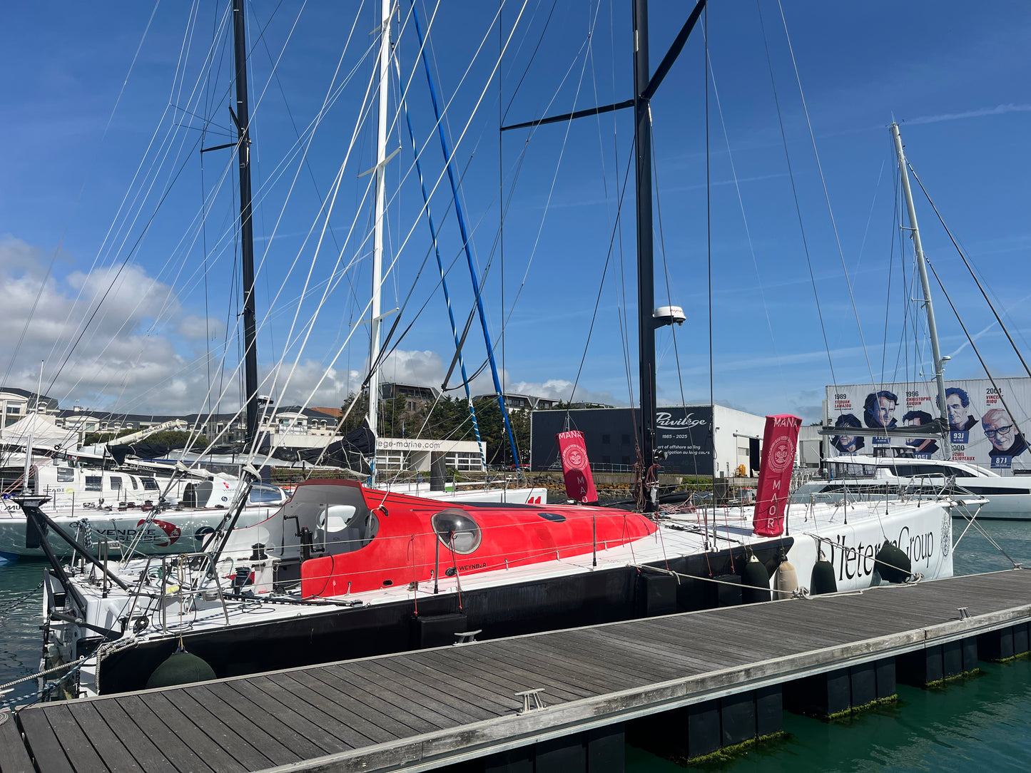 Imoca 60 D'leteren Group (ex-Spirit of Hungary)