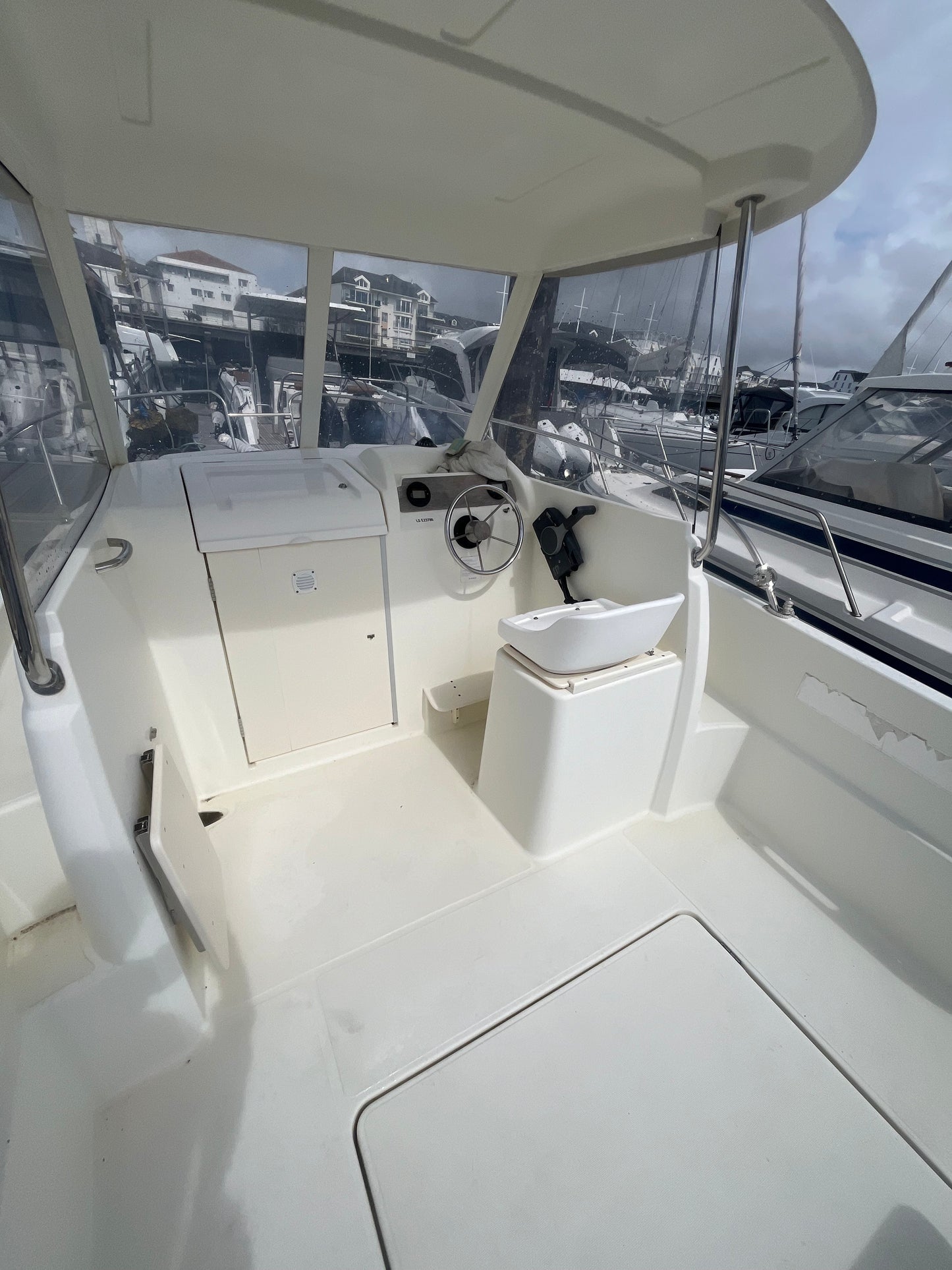 Jeanneau Merry Fisher 585