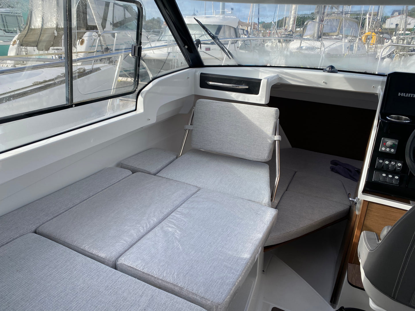 Jeanneau Merry Fisher 695