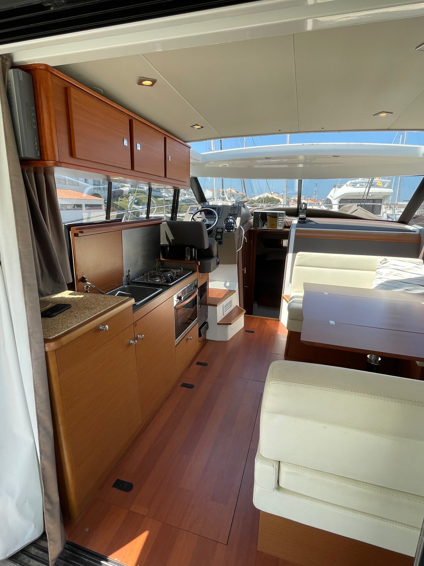 Jeanneau NC11