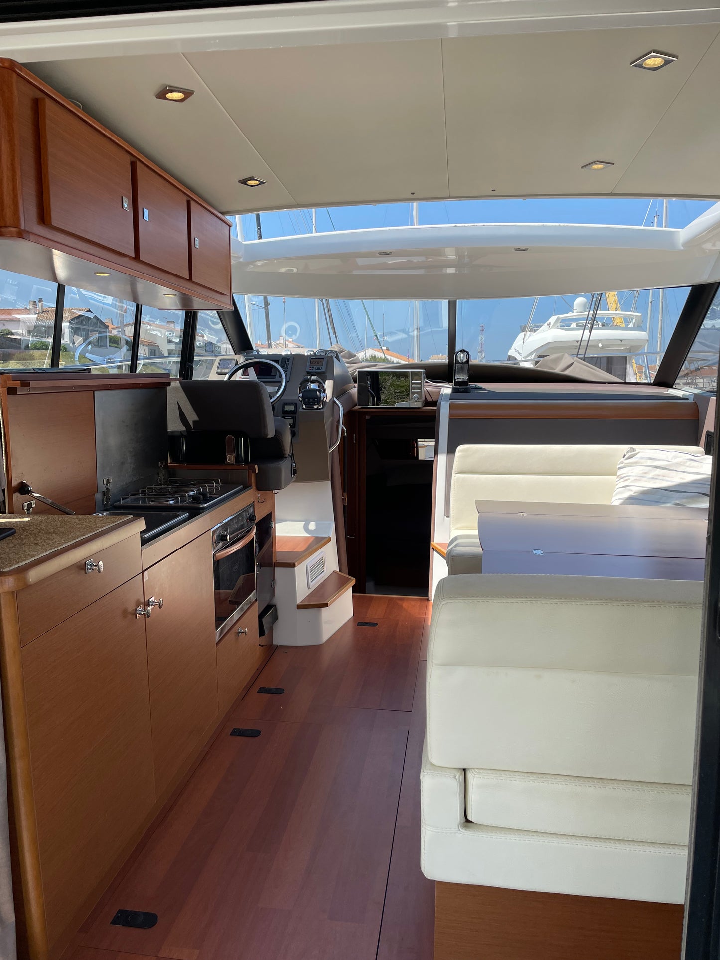 Jeanneau NC11