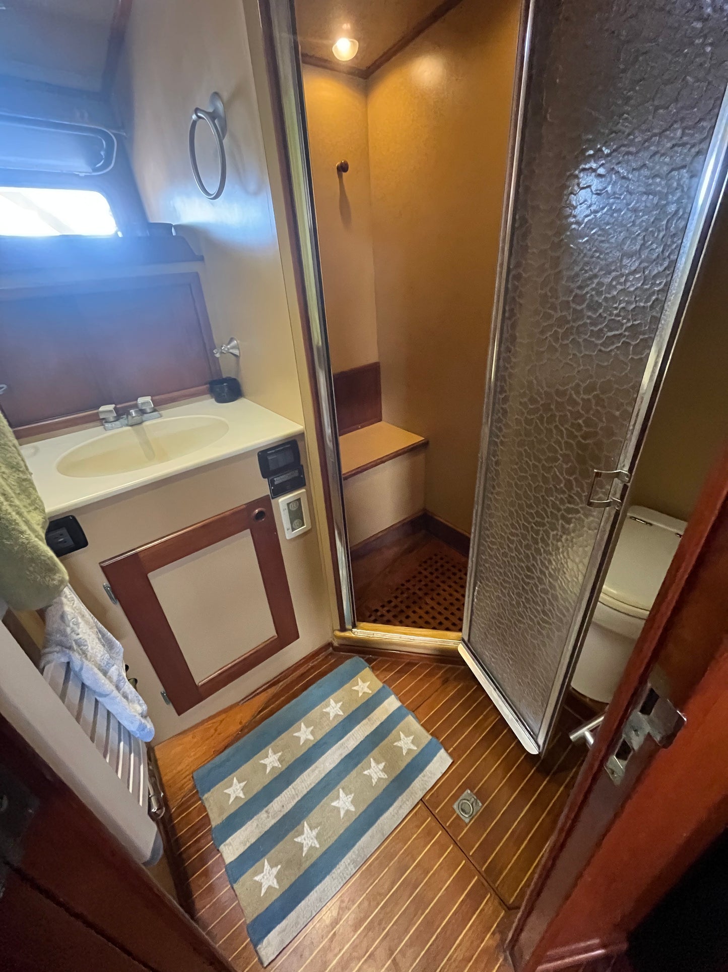Palmer & Johnson Ketch 76