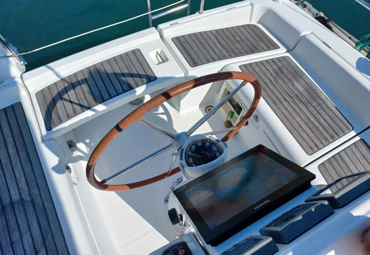 Beneteau Oceanis 343