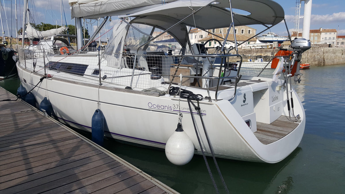 Beneteau Océanis 37