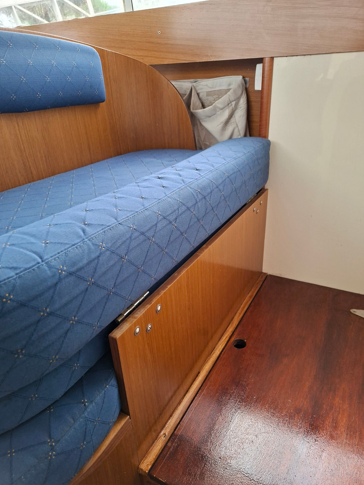 Jeanneau Merry Fisher 805