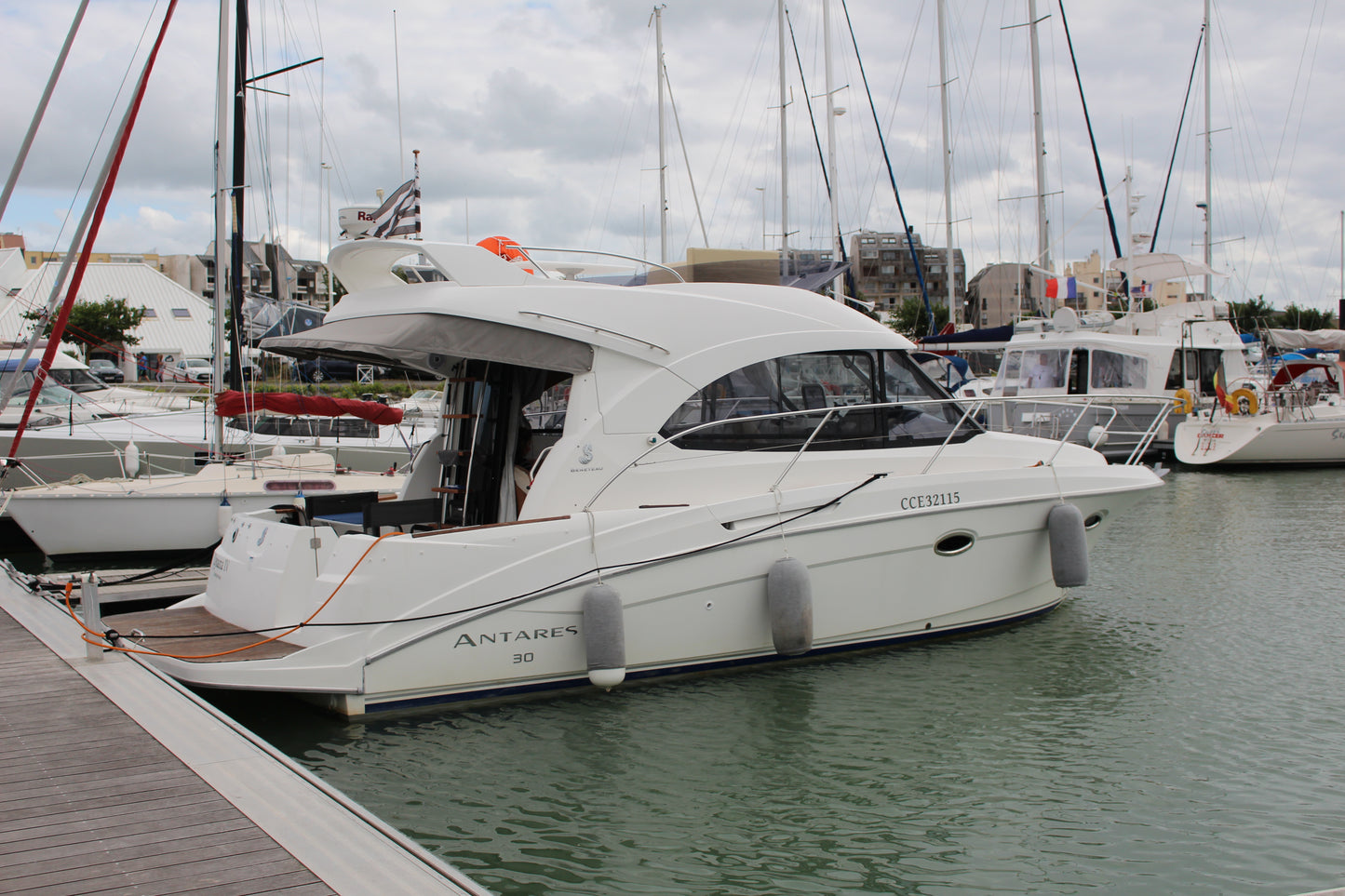Beneteau Antares 30 Fly