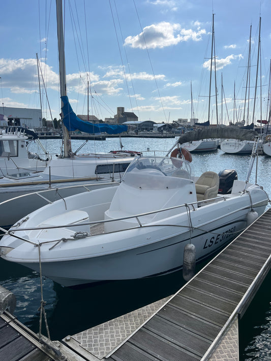 Beneteau Flyer 650