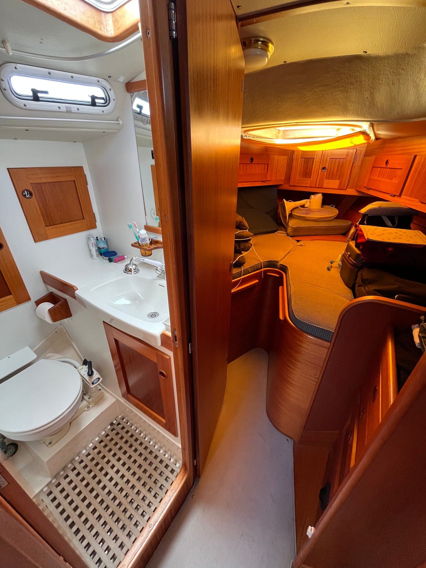 Hallberg Rassy 36