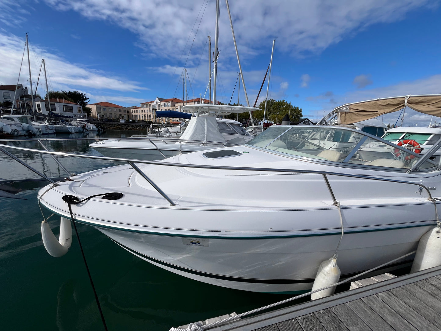 Jeanneau Leader 705