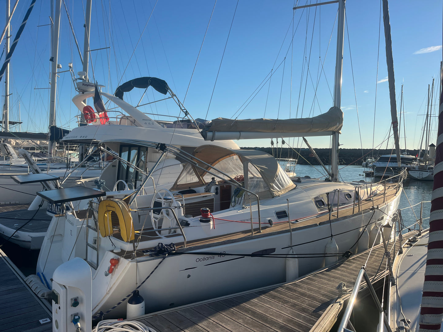 Beneteau Océanis 43