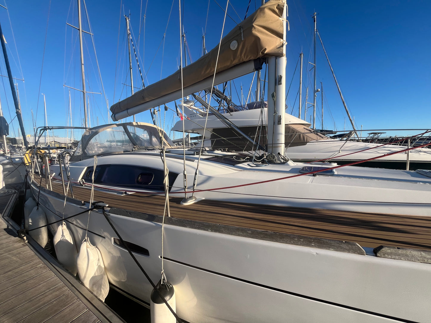 Beneteau Océanis 43