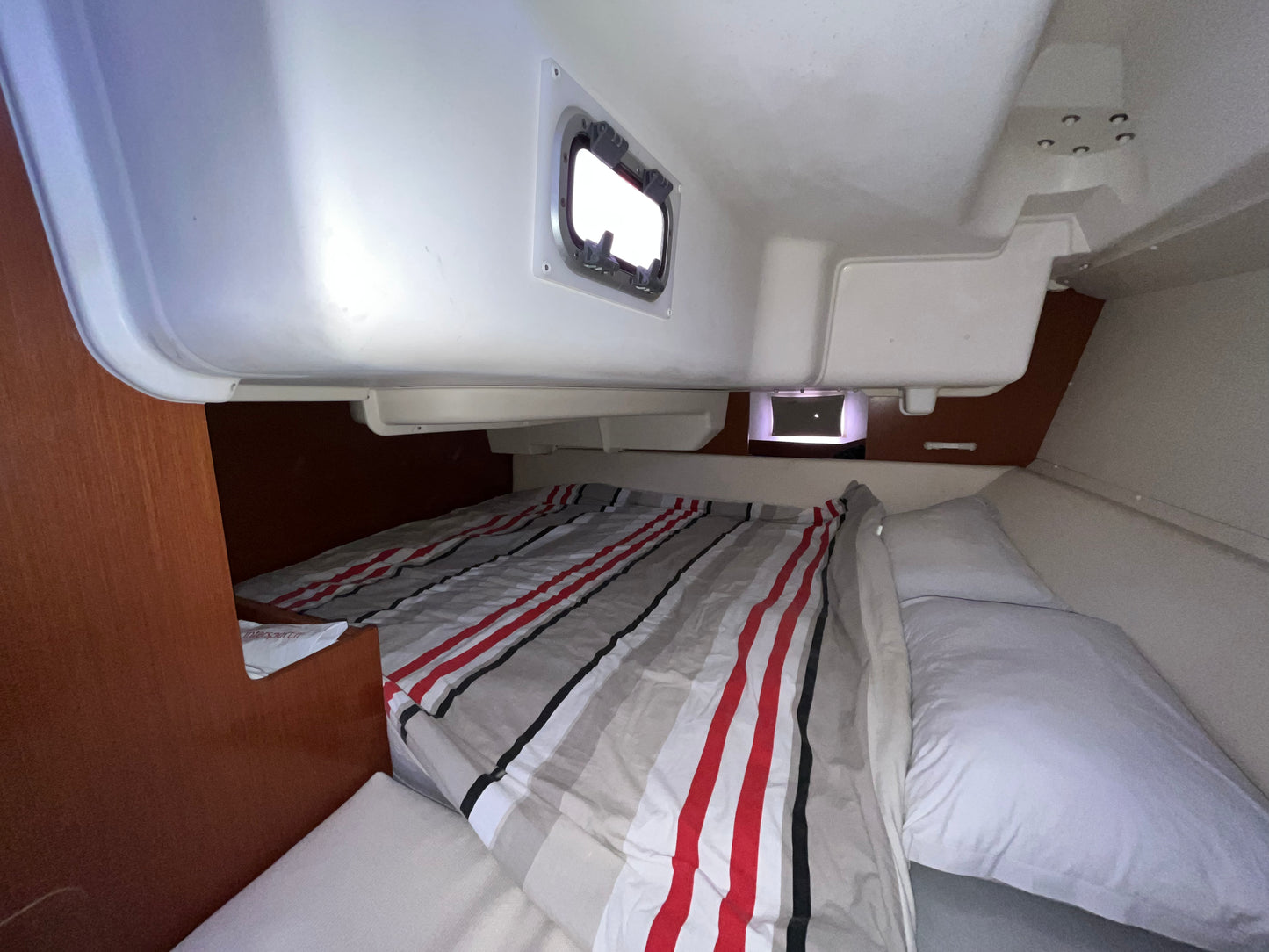 Beneteau Océanis 37