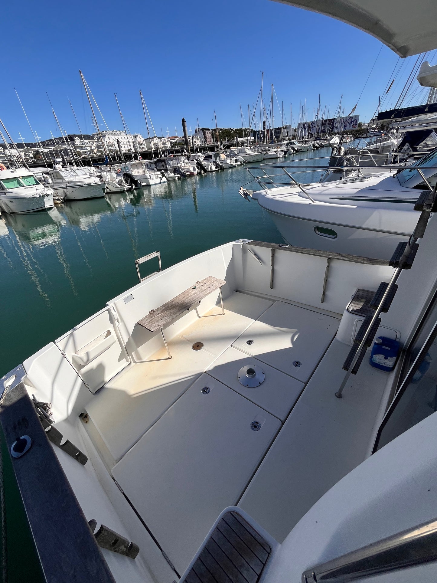 Beneteau Antares 9