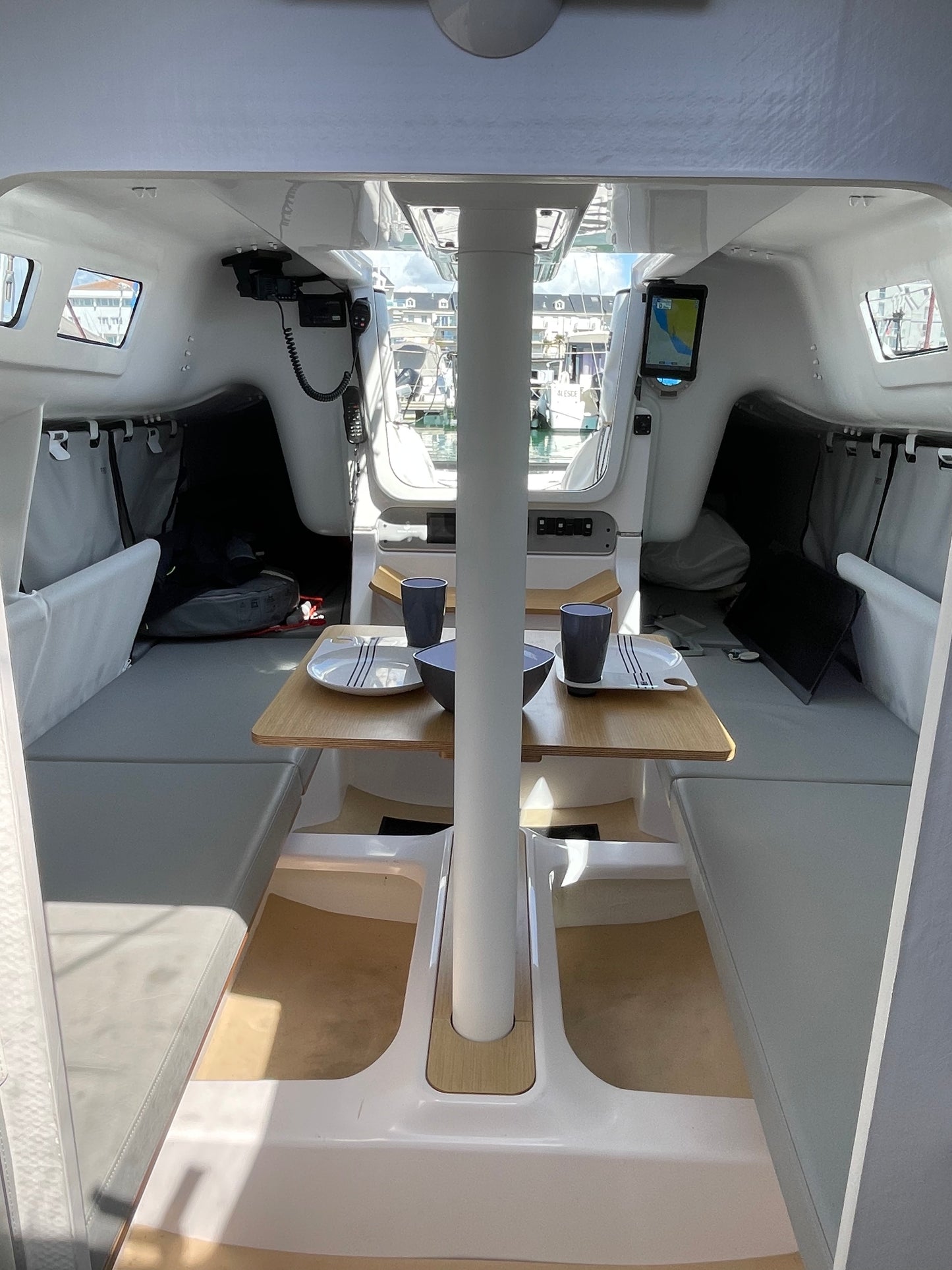 Beneteau First 27