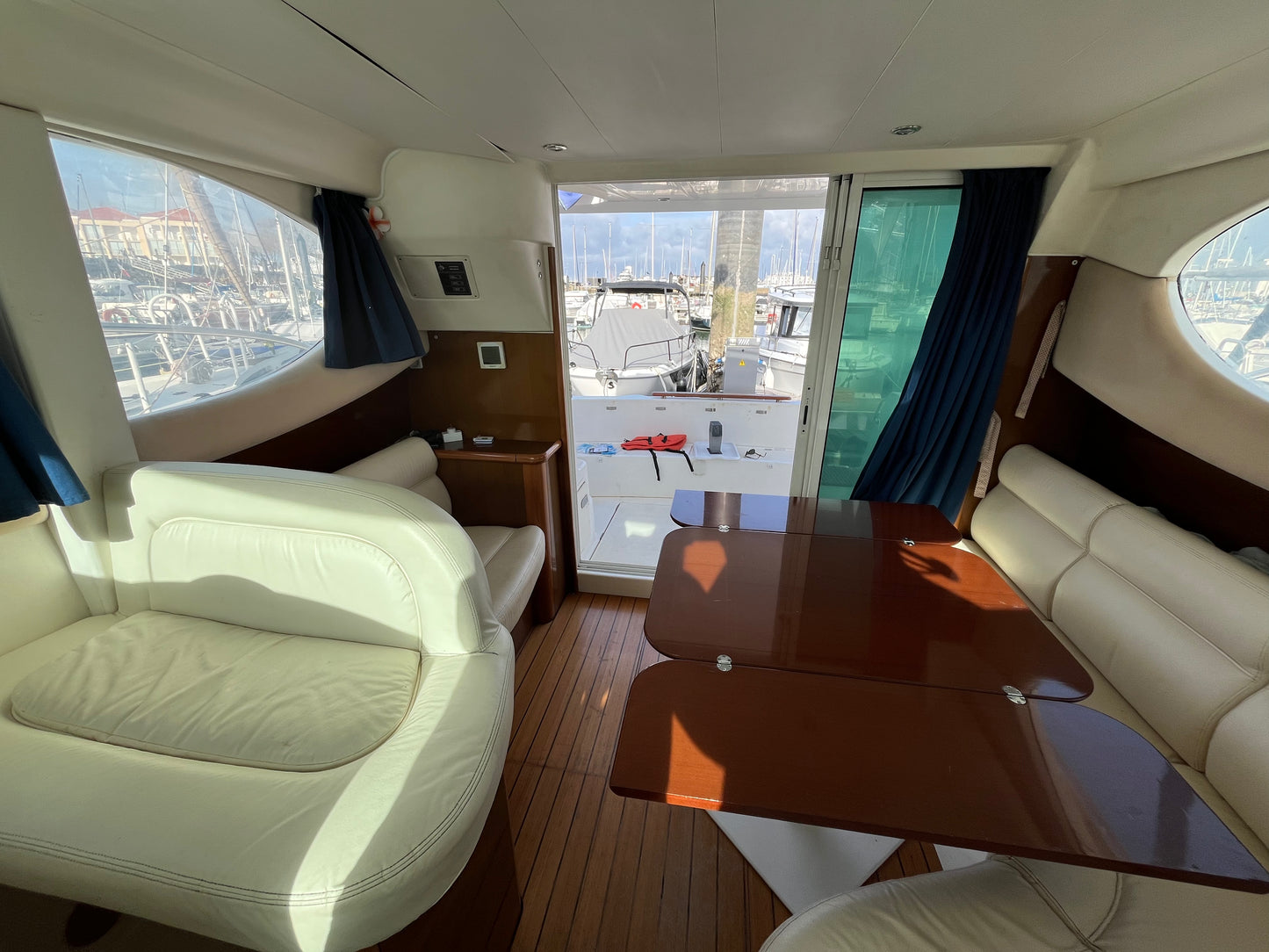 Prestige 32