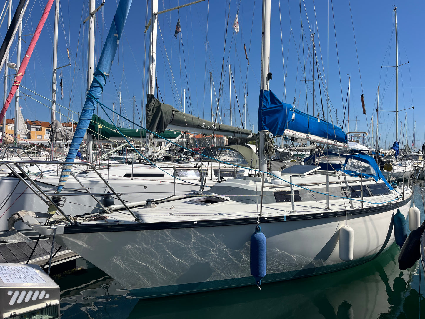 Dufour 31