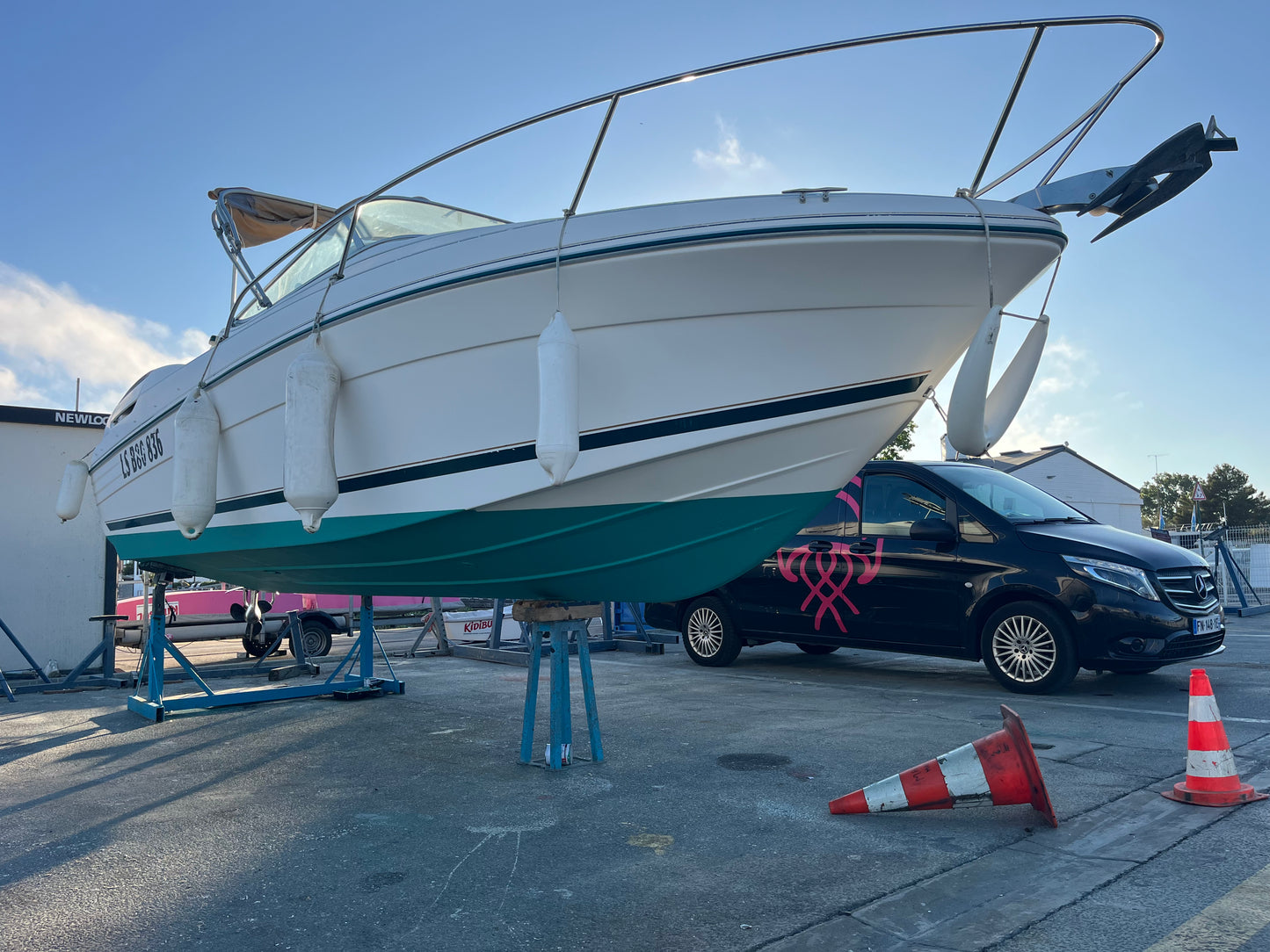 Jeanneau Leader 705