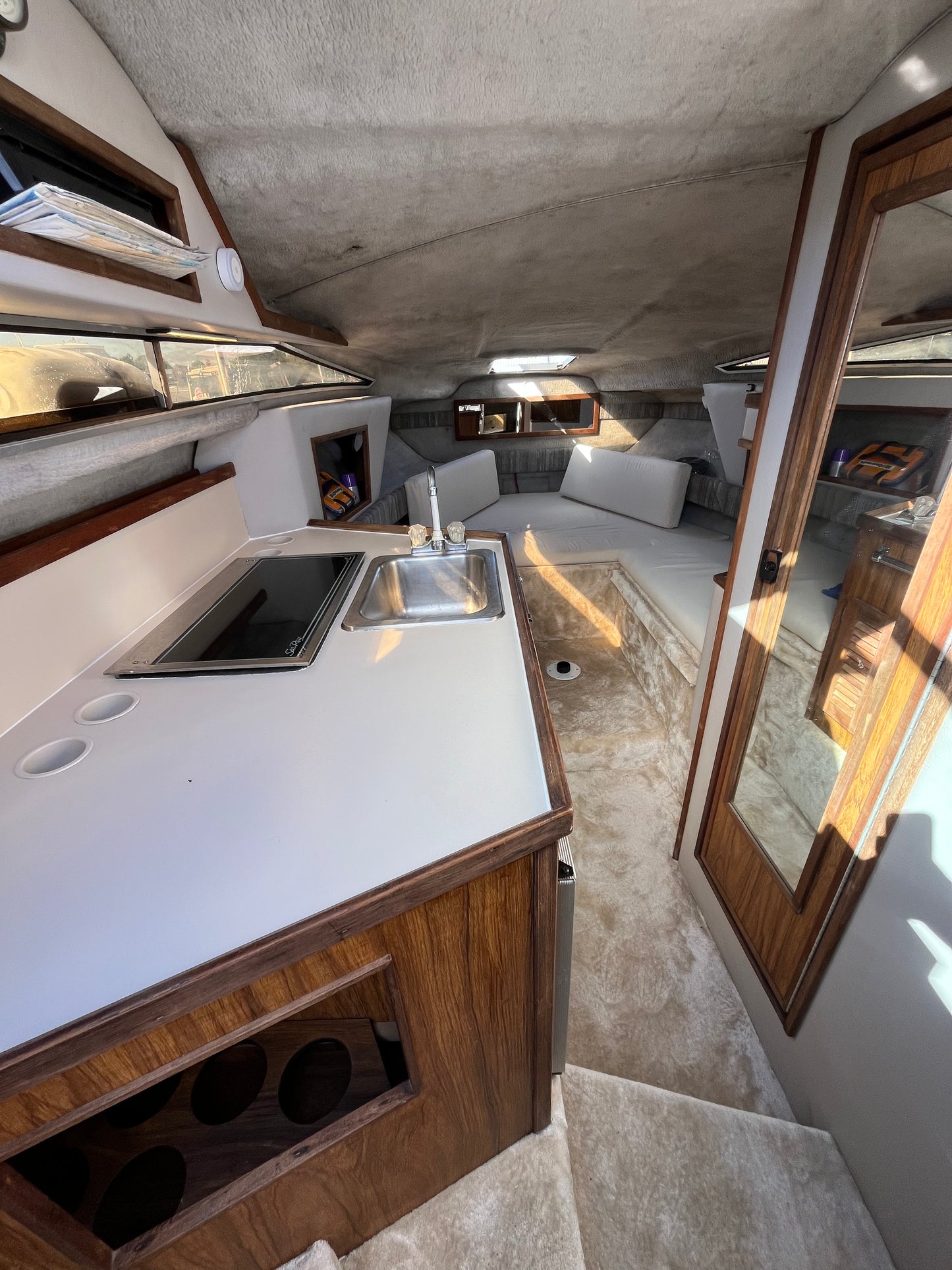 Sea Ray Sundancer 250