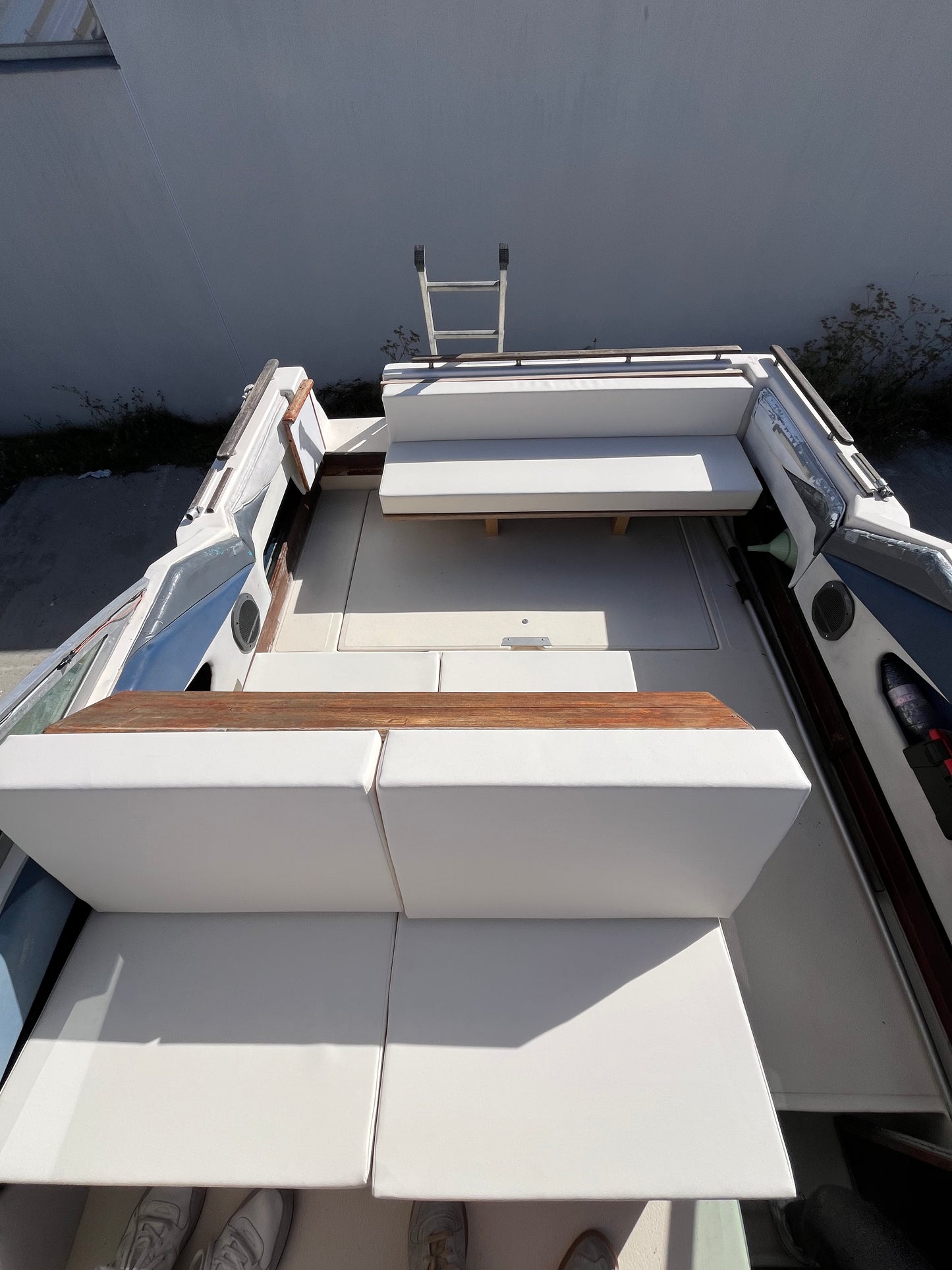 Sea Ray Sundancer 250
