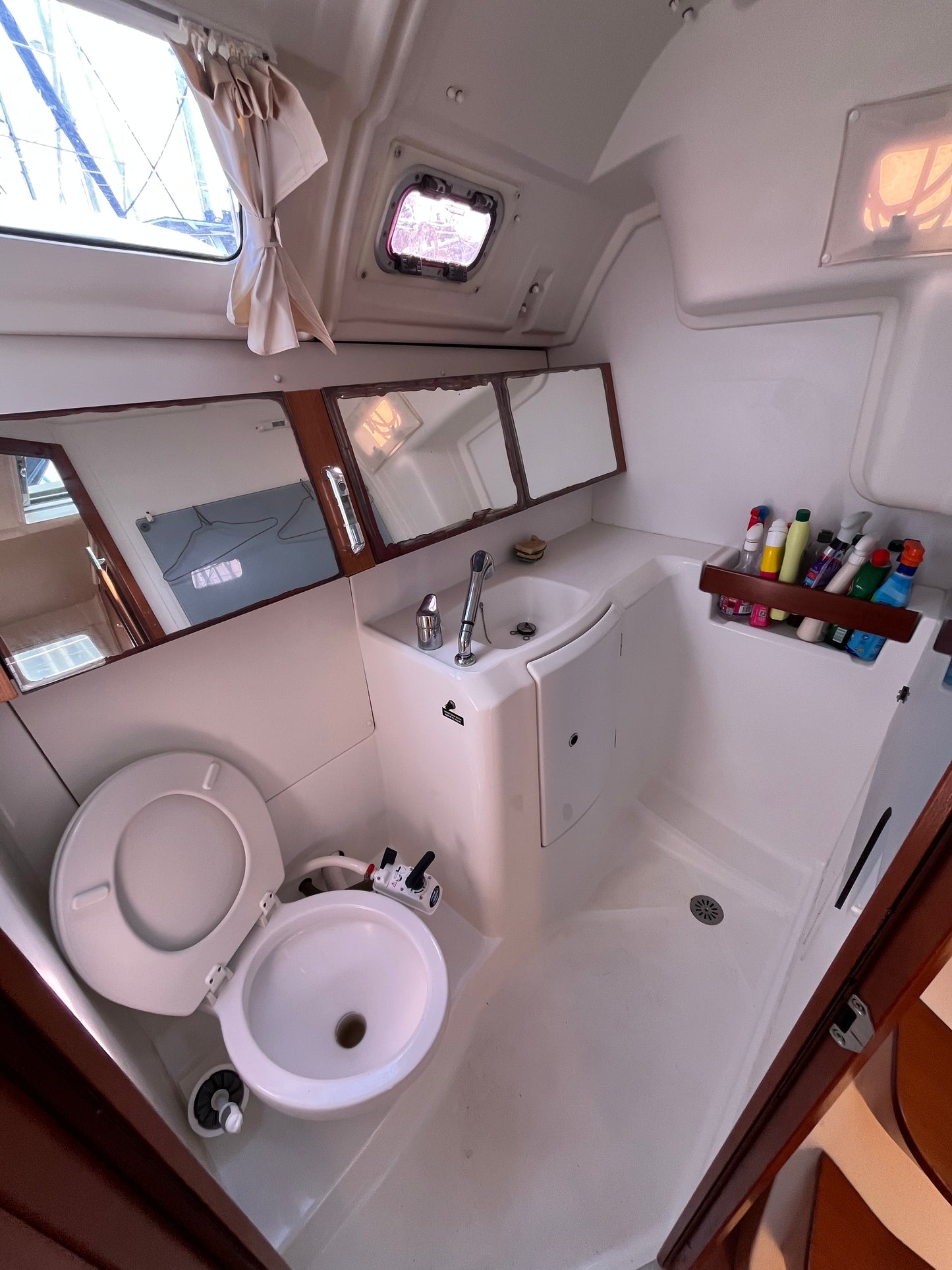 Beneteau Océanis 37