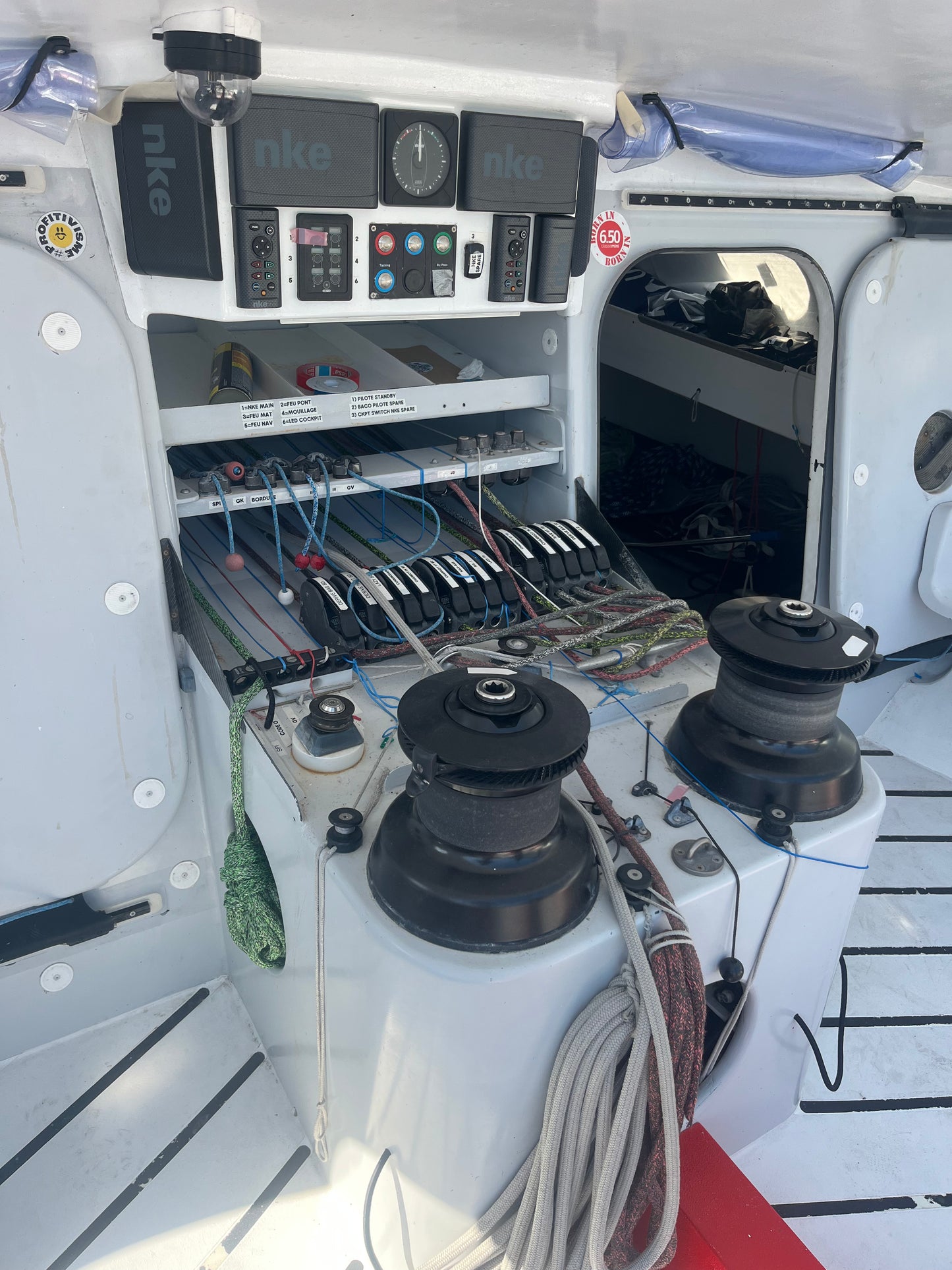 Imoca 60 D'leteren Group (ex-Spirit of Hungary)