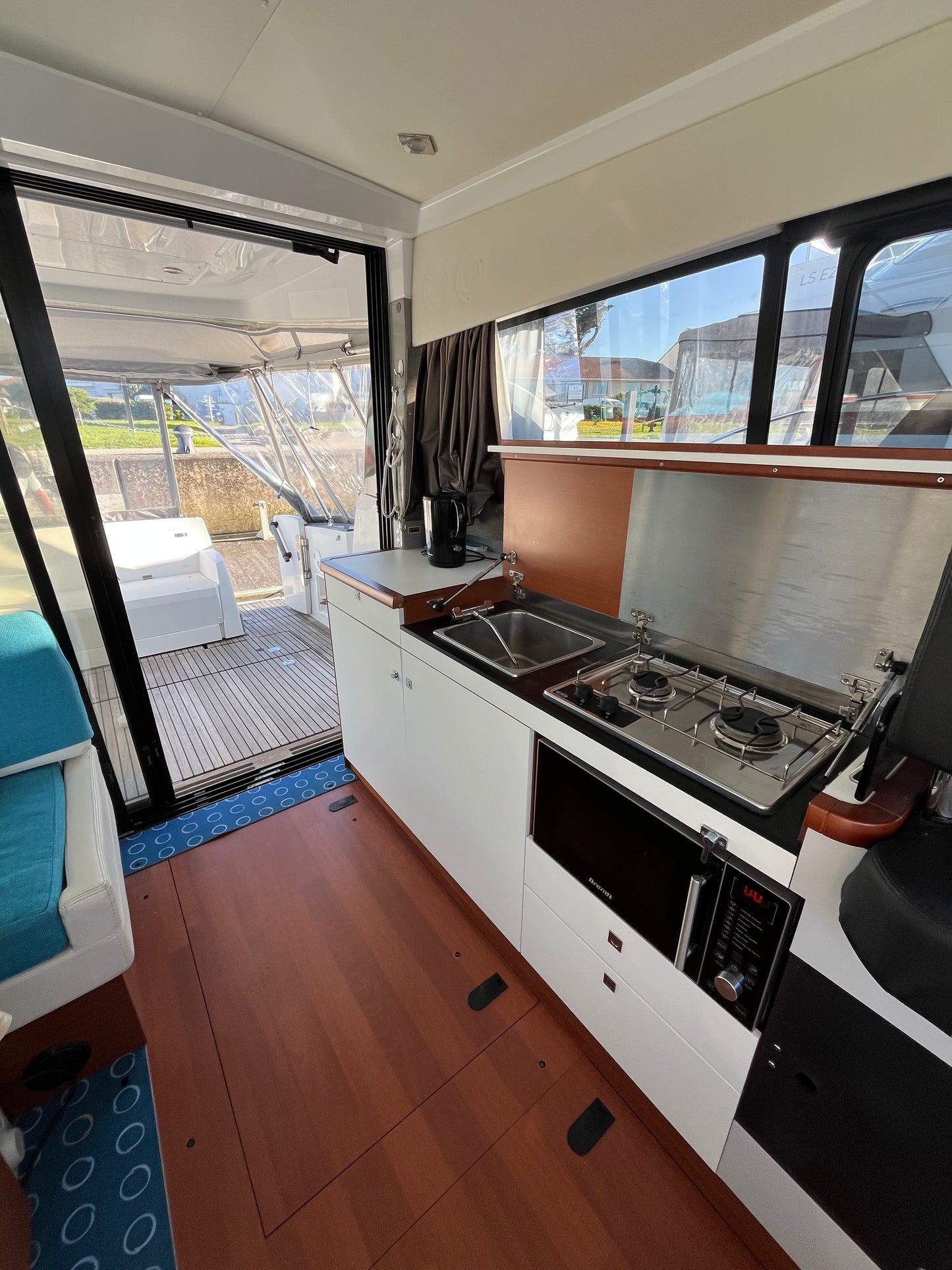 Jeanneau NC11