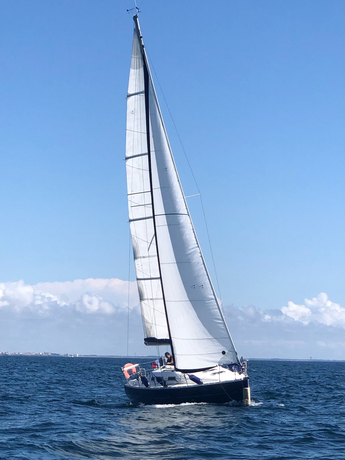 Beneteau Oceanis 323