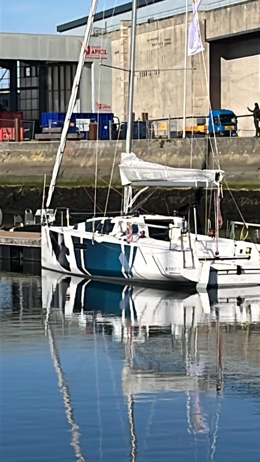 Beneteau First 27