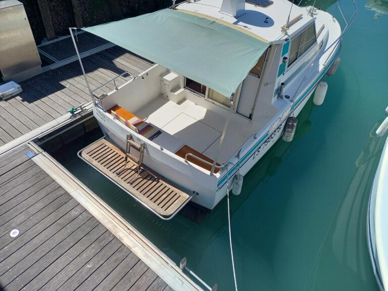 Beneteau Antares 8
